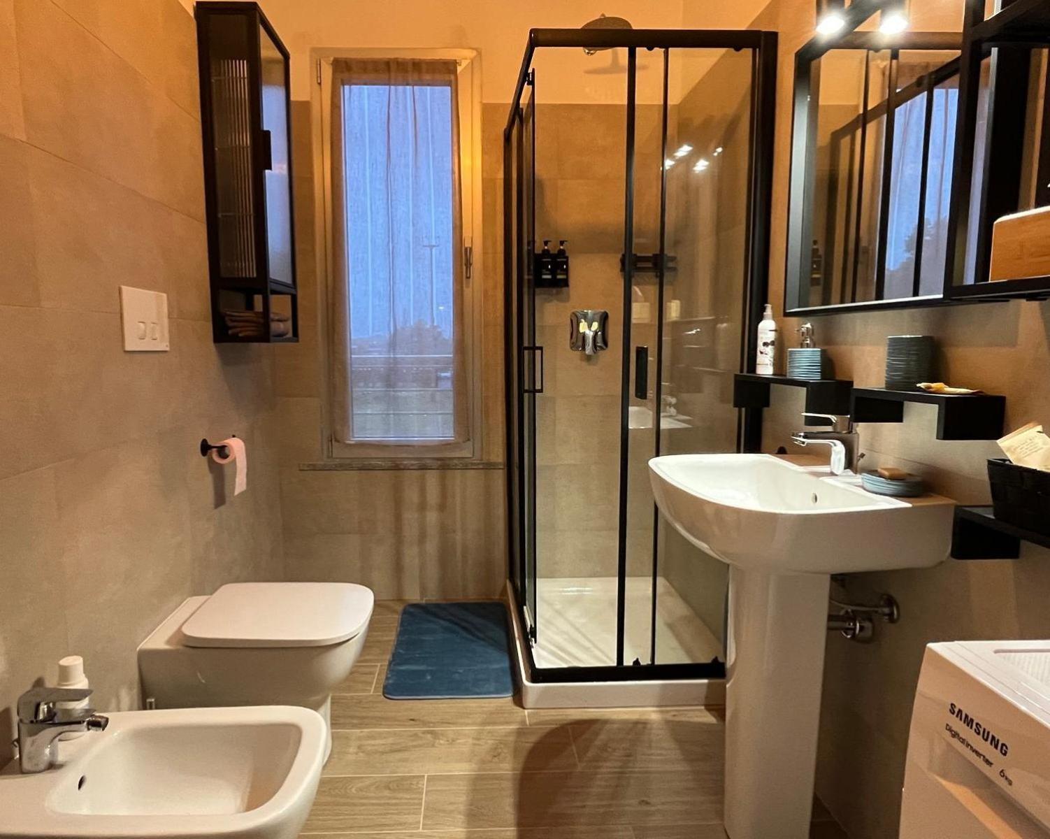 Boutique House La Fenice Piacenza Exterior foto